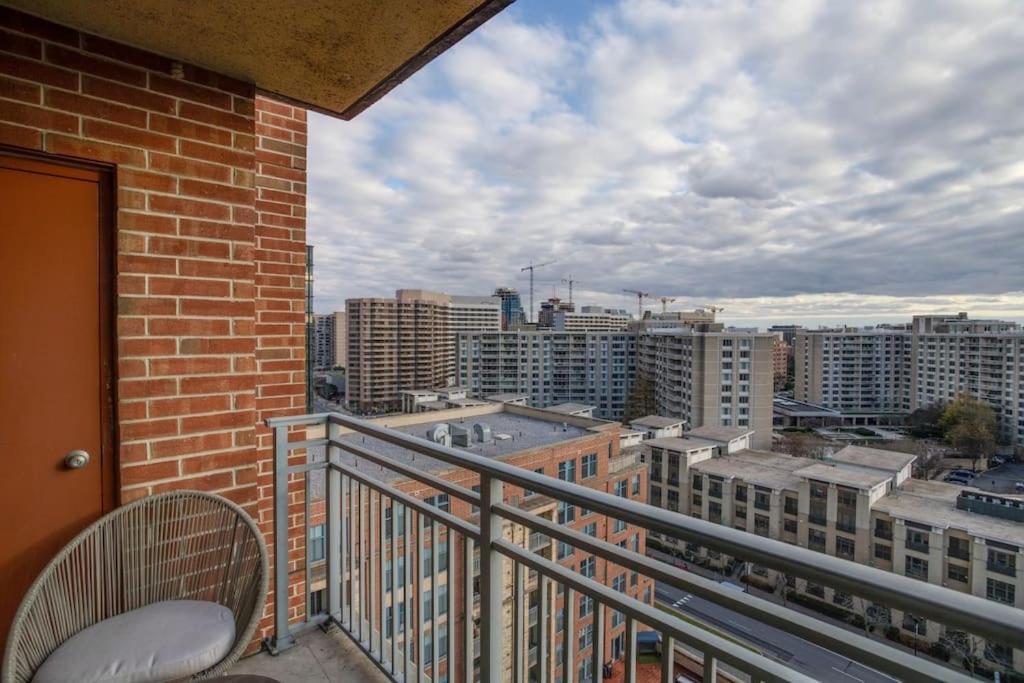 Fantastic 2 Bedroom Condo At Pentagon City Arlington Eksteriør bilde